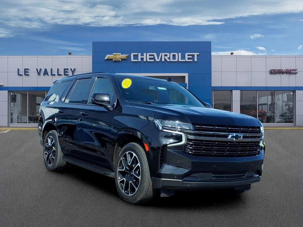 2022 Chevrolet Tahoe RST in Black — front three-quarter view
